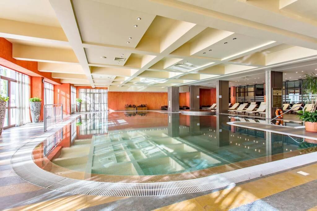 Barcelo Royal Beach - Prestige Apartments ساني بيتش المظهر الخارجي الصورة